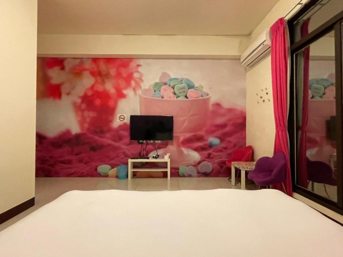 花蓮阿曼很快樂民宿-無人民宿自助入住-有電梯-可包棟 Apartment Hualien City Exterior photo